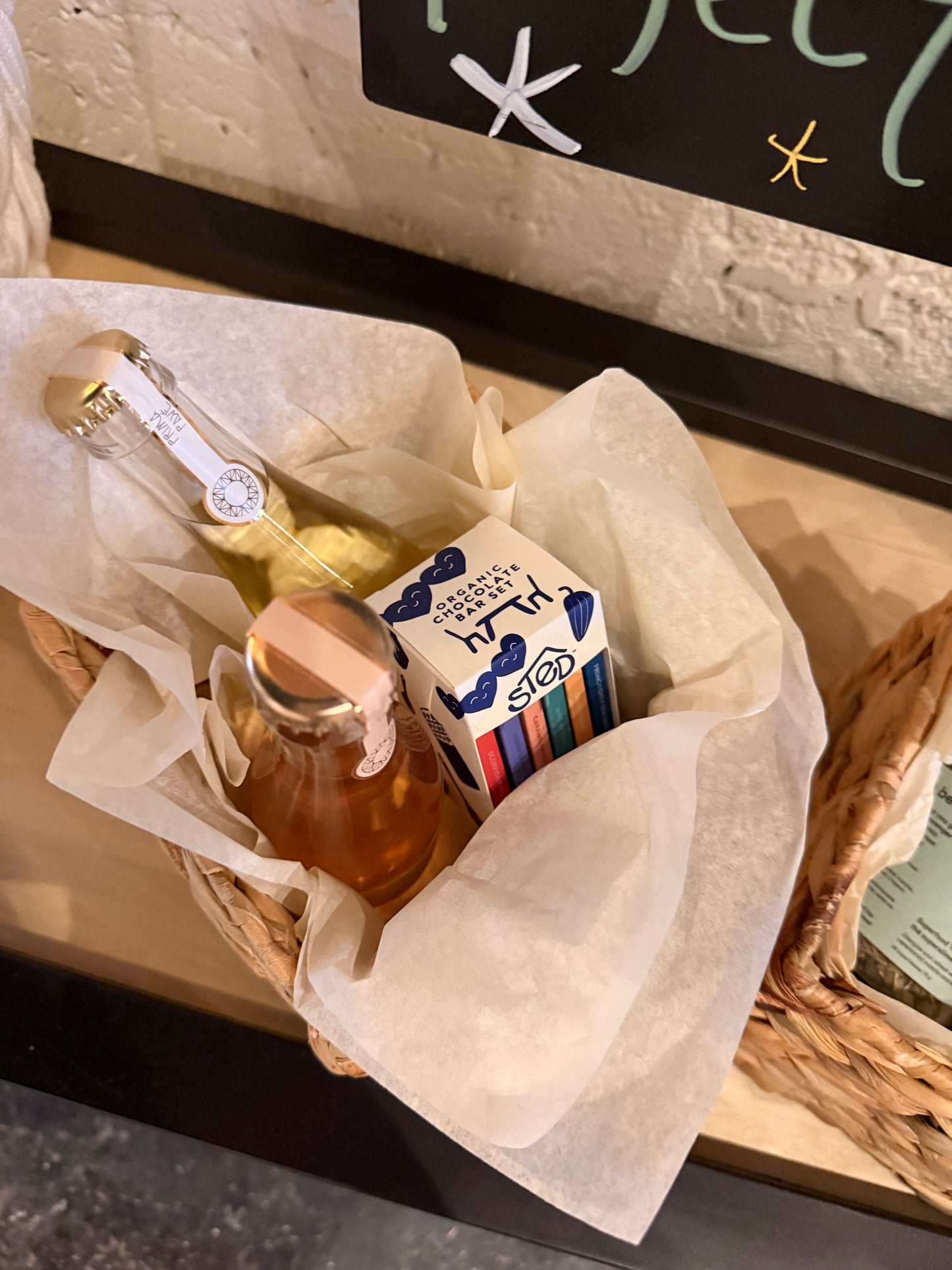 🎁 Botanika Holiday Gift Basket – Small ($50)