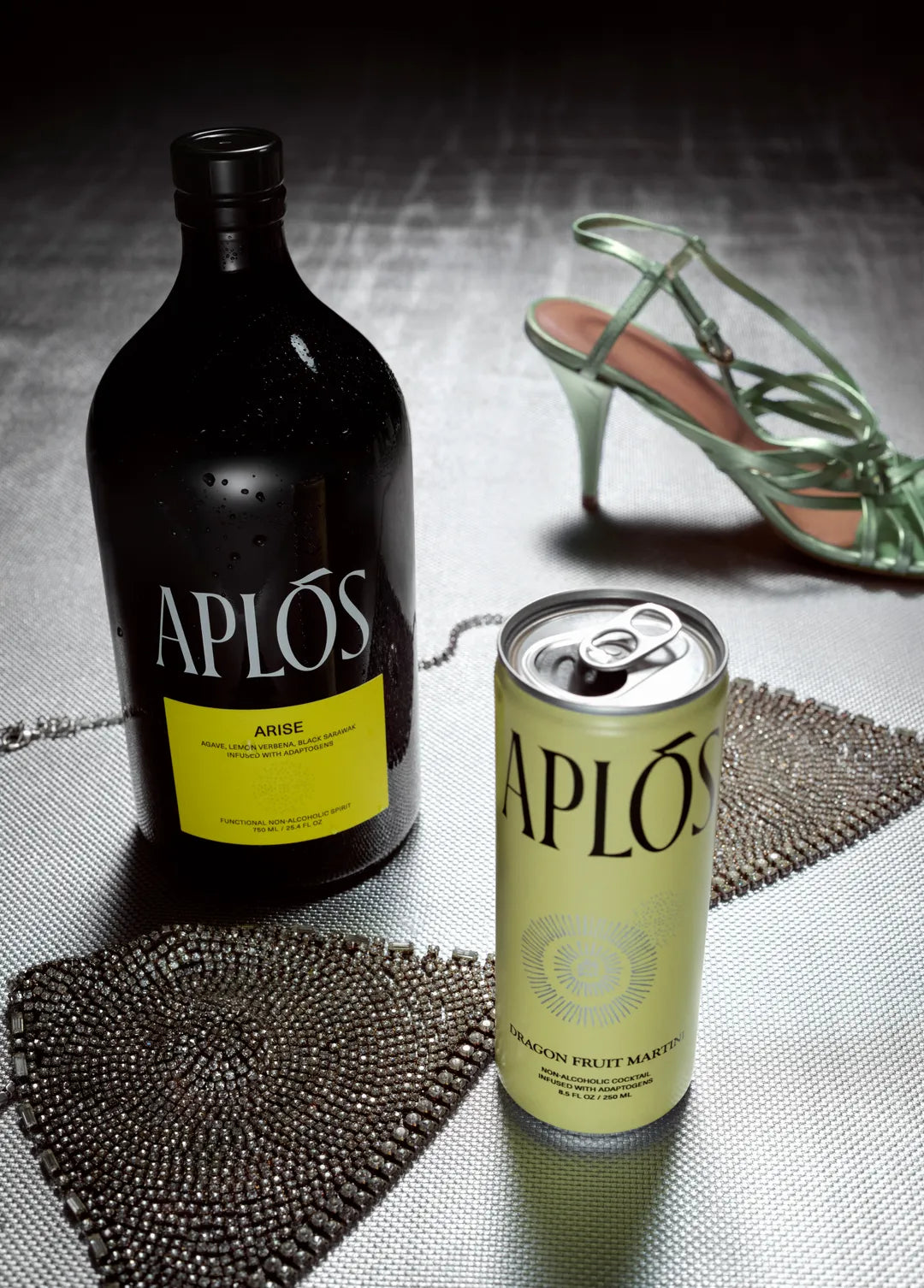 Aplós Dragon Fruit Functional Non-Alcoholic Martini