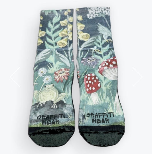 Graffiti Wear Mushrooms